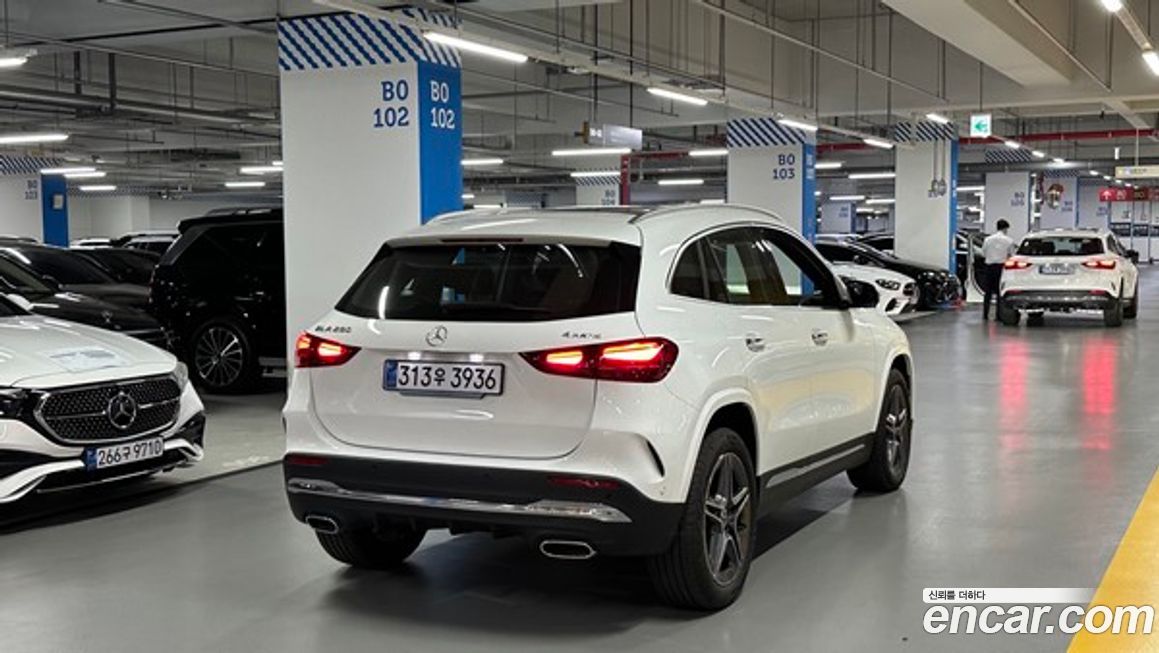 Mercedes-Benz GLA-Class 2026