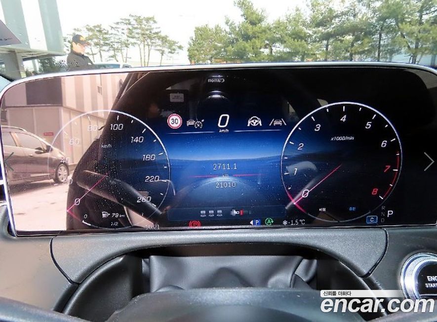 Mercedes-Benz E-Class 2024