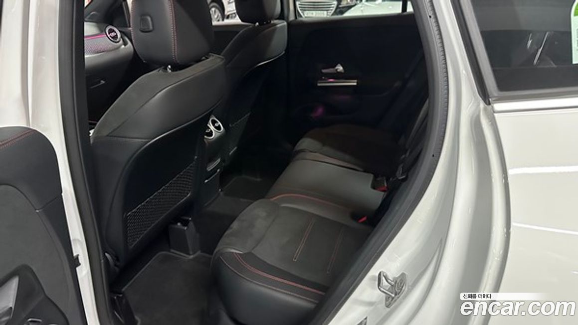 Mercedes-Benz GLA-Class 2026