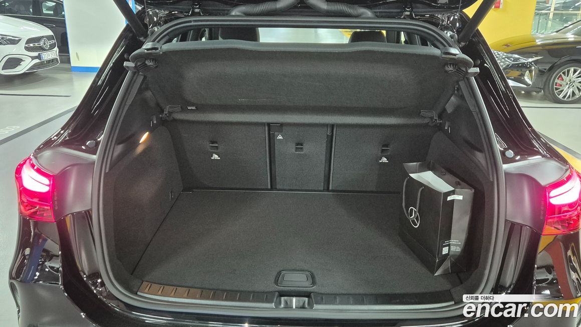 Mercedes-Benz GLA-Class 2026