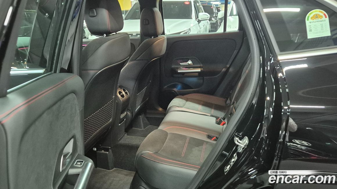 Mercedes-Benz GLA-Class 2026