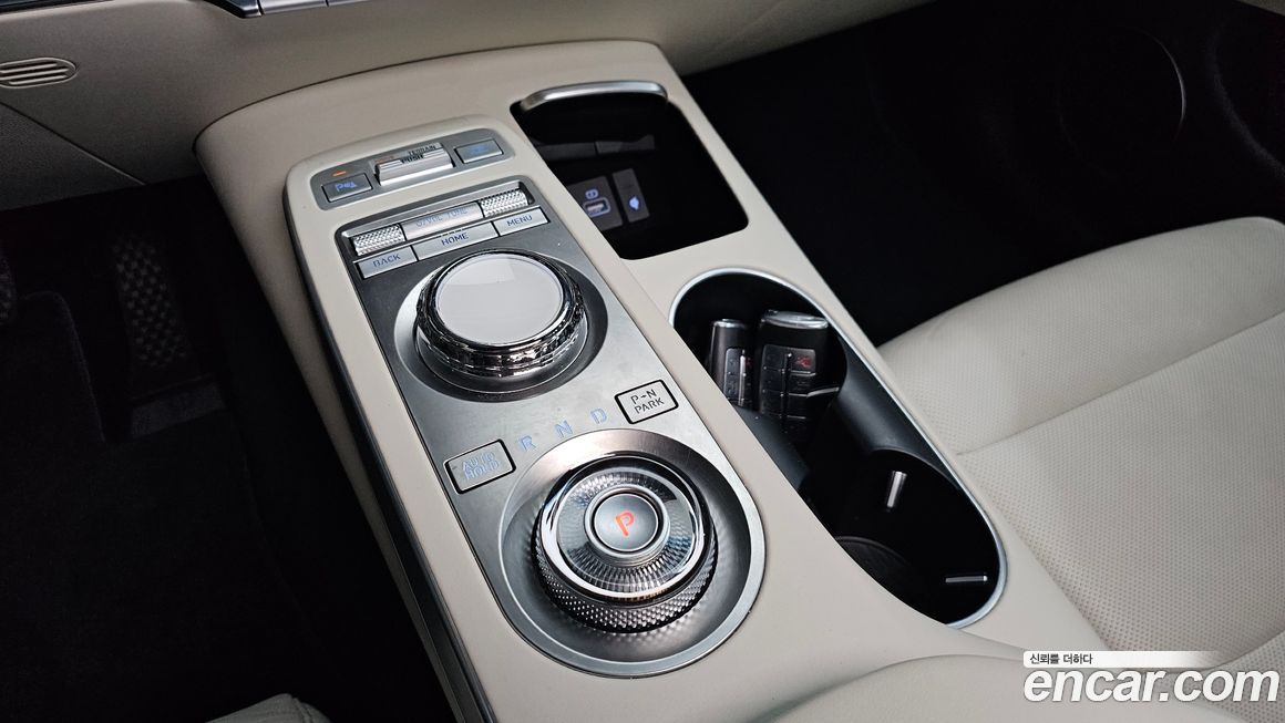 Genesis GV70 2022