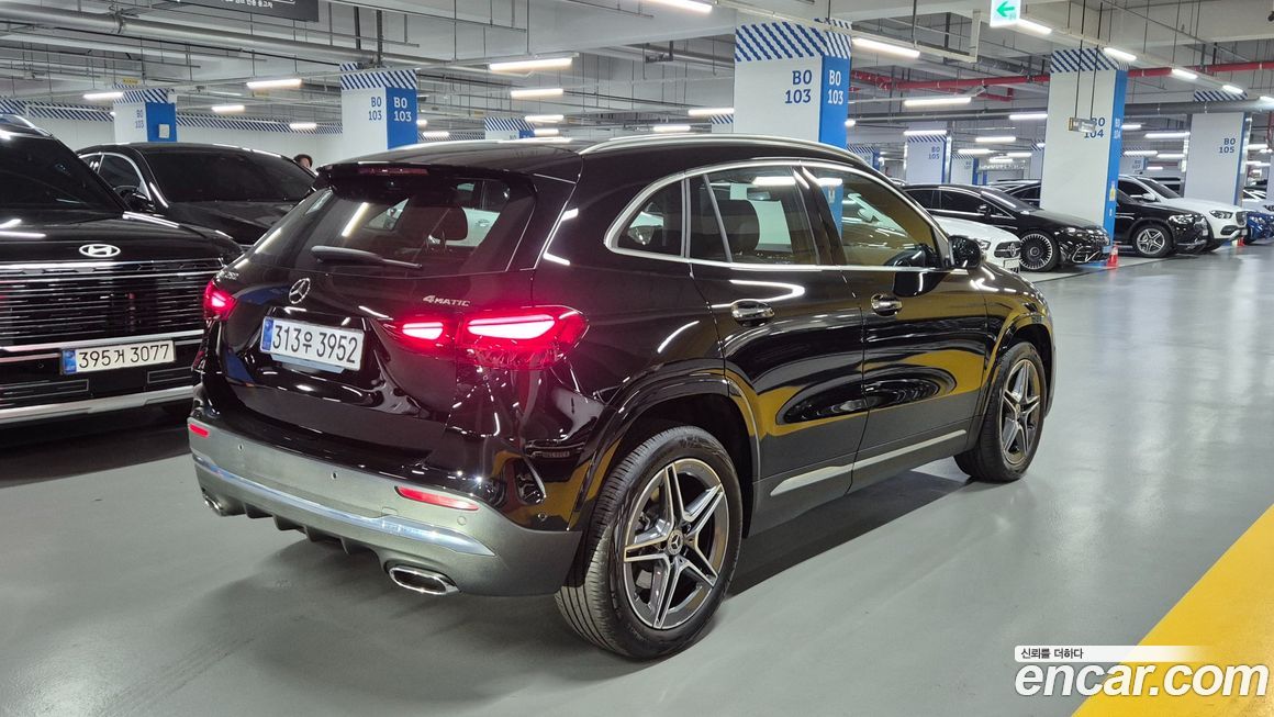 Mercedes-Benz GLA-Class 2026