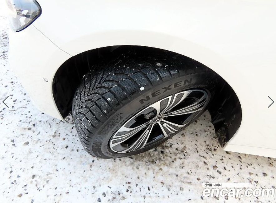 Mercedes-Benz E-Class 2024