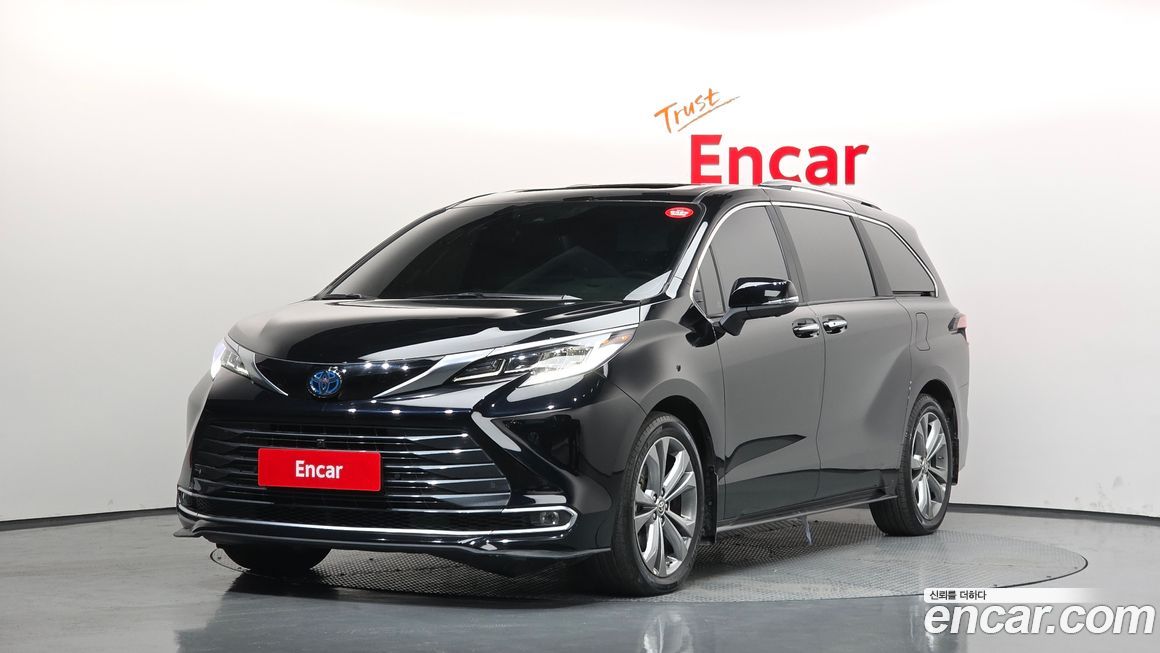Toyota Sienna 2025