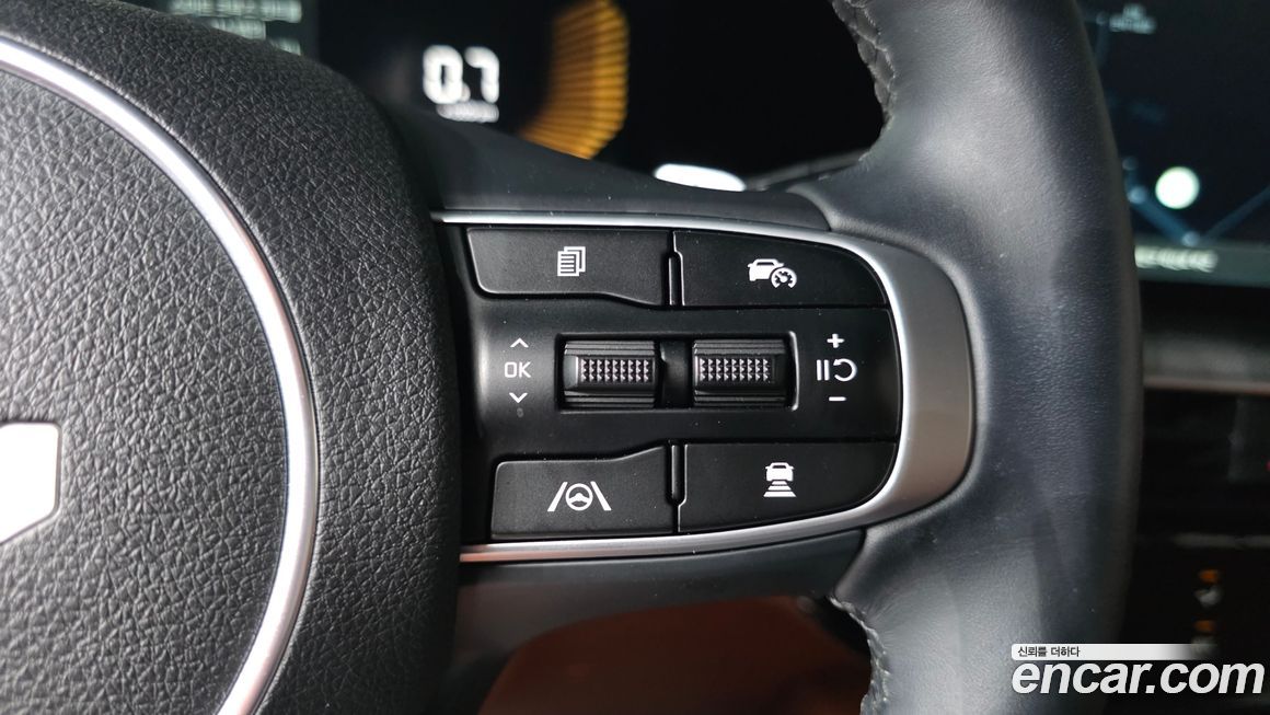 Kia K5 2025