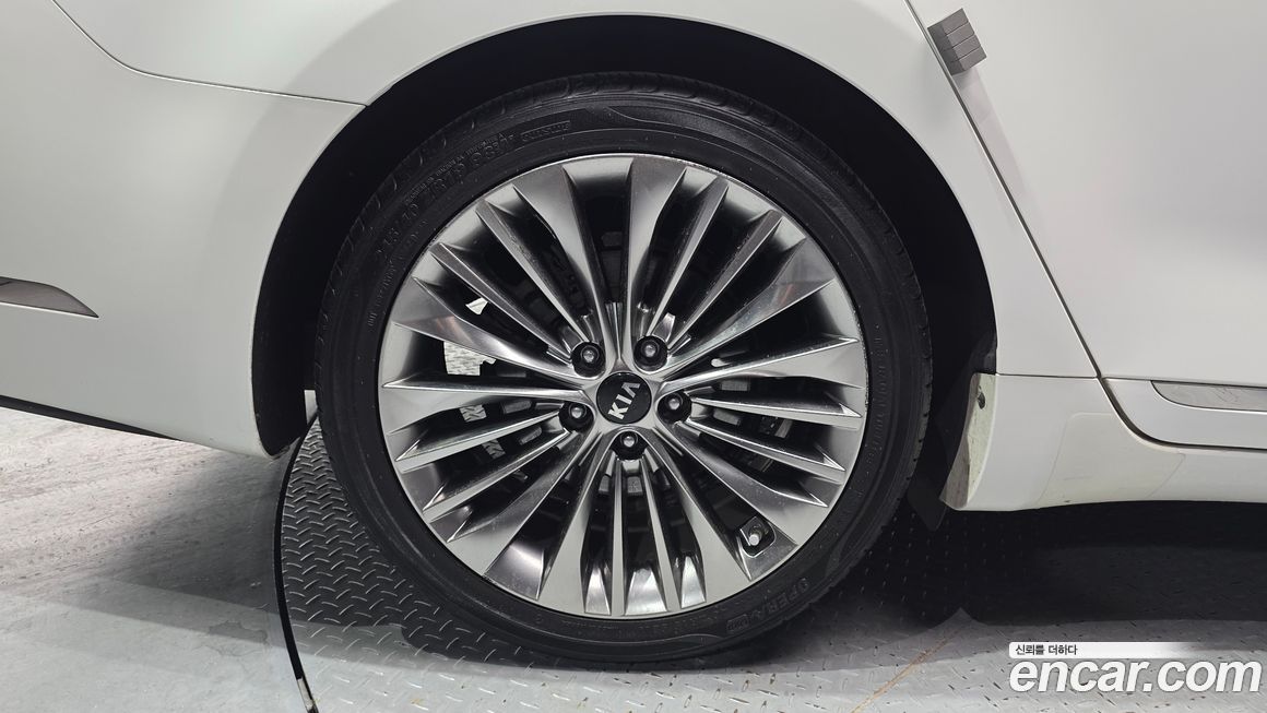 Kia K7 2016