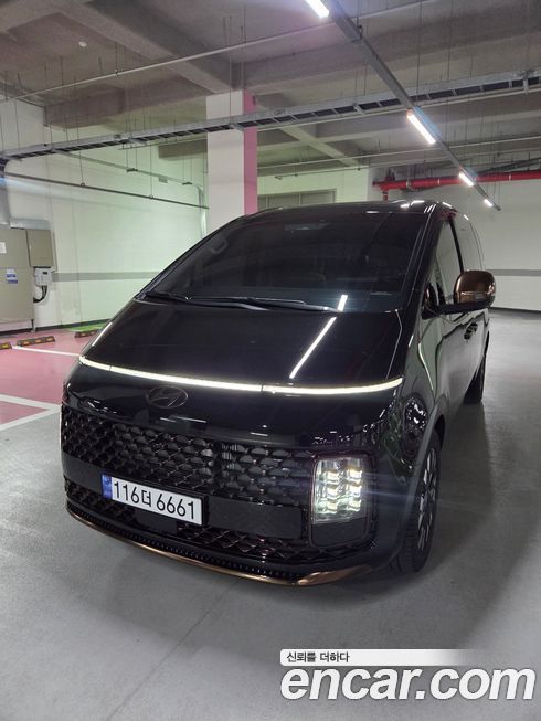 Hyundai Staria 2025