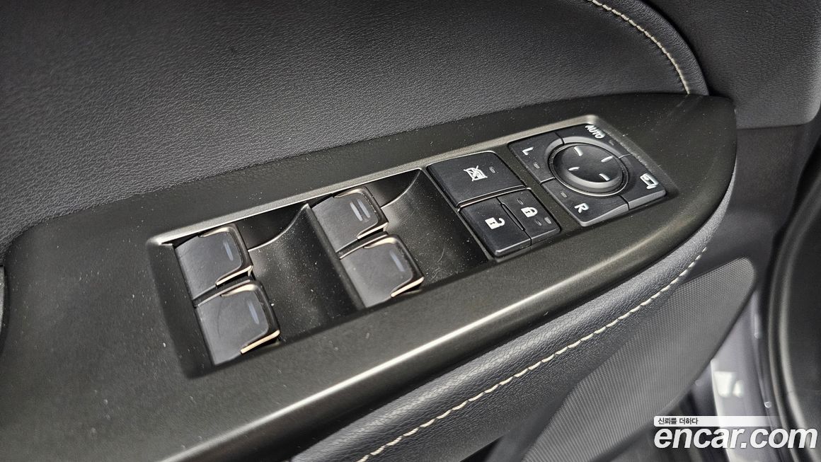 Lexus NX 2025