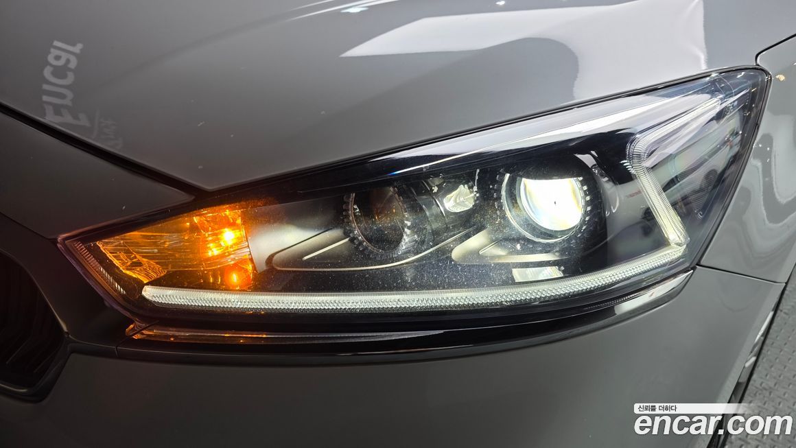 Kia K7 2016