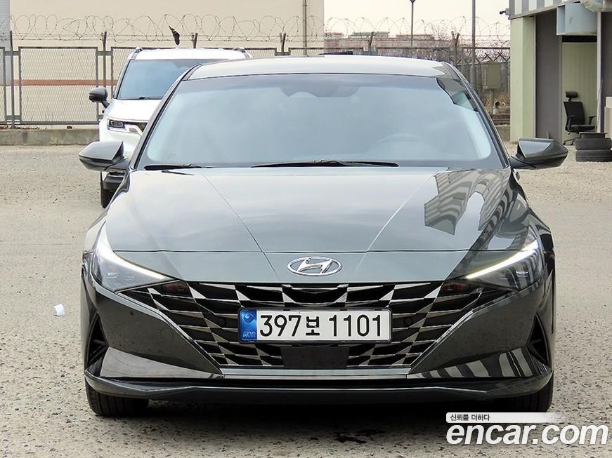 Hyundai AVANTE 2023