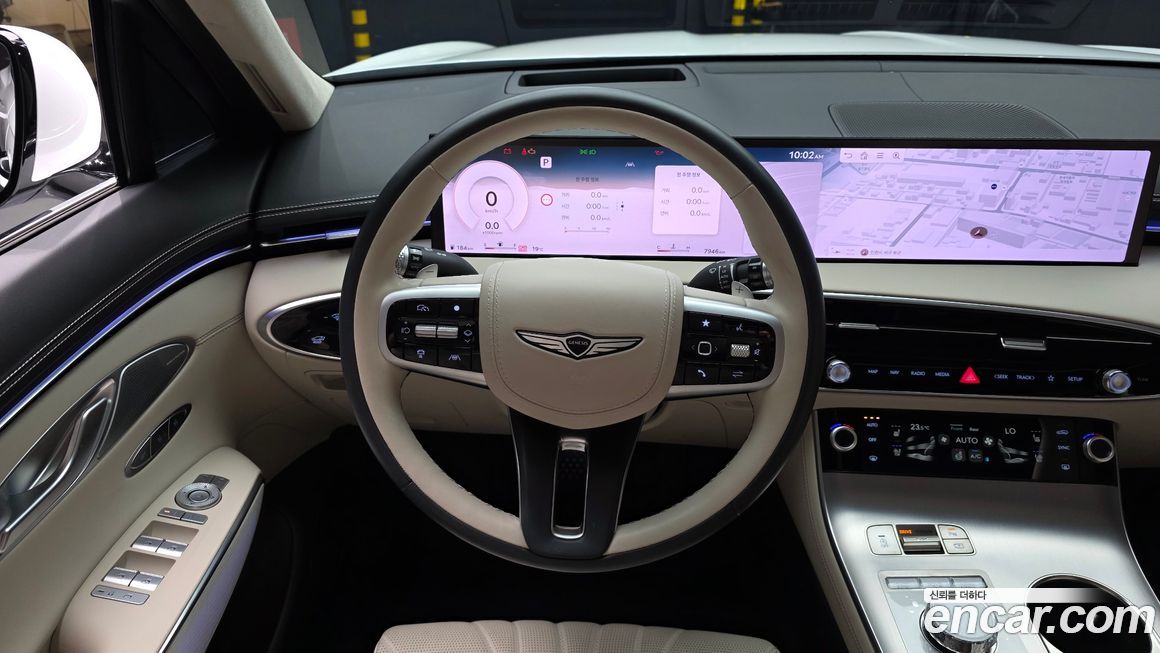 Genesis GV70 2025