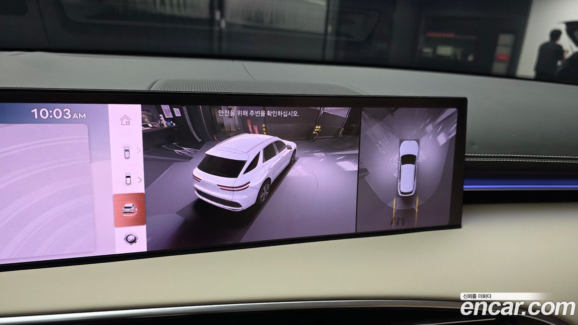 Genesis GV70 2025