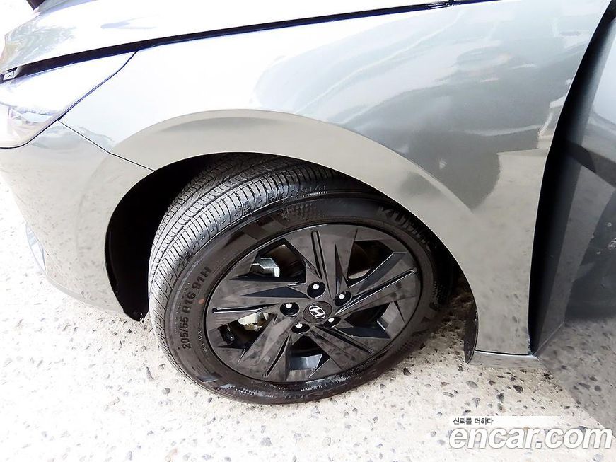 Hyundai AVANTE 2023