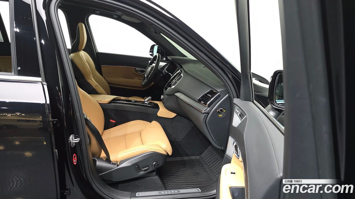 Volvo XC90 2024