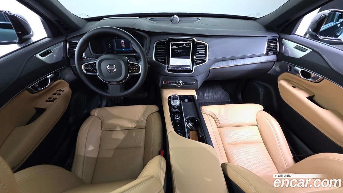 Volvo XC90 2024