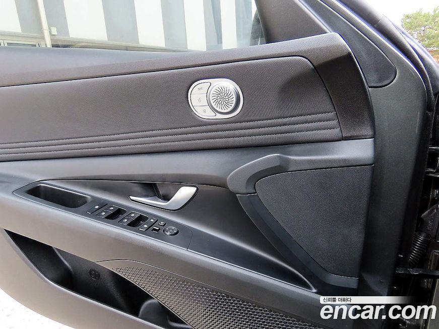 Hyundai AVANTE 2023
