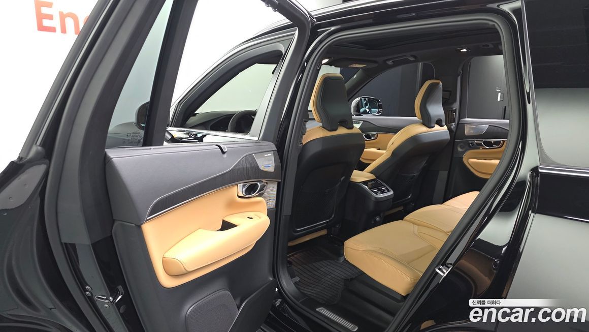 Volvo XC90 2024
