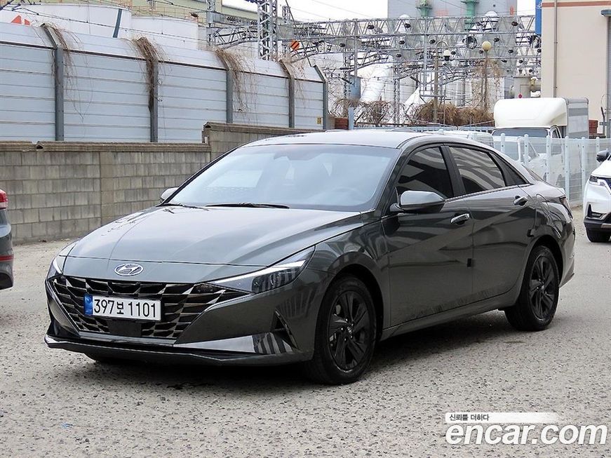 Hyundai AVANTE 2023