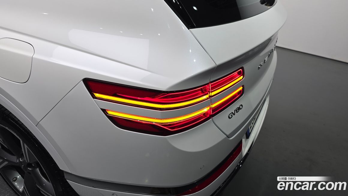 Genesis GV80 2025