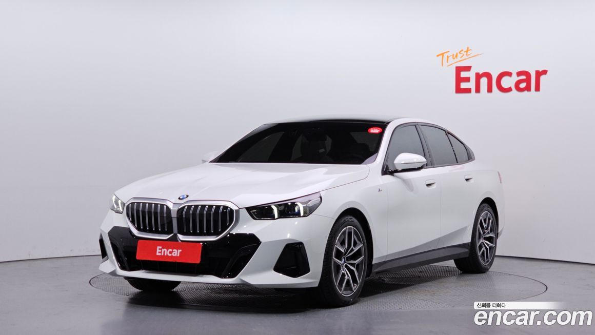 BMW 5-Series 2025