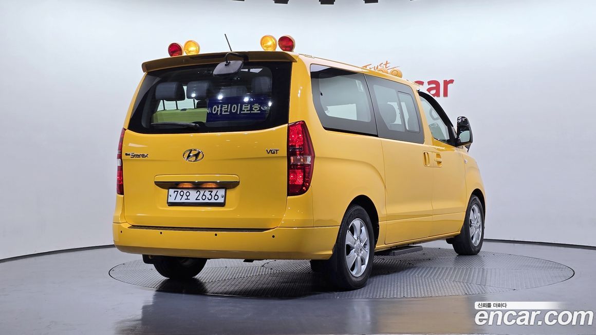 Hyundai Starex 2019