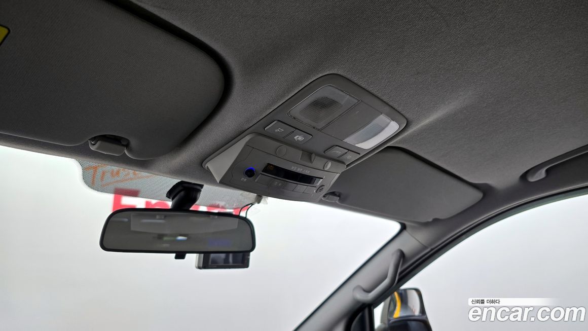 Hyundai Starex 2019
