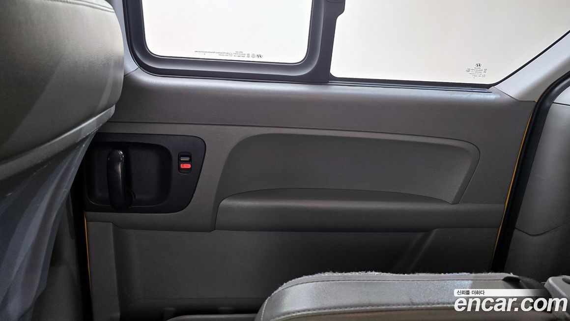 Hyundai Starex 2019