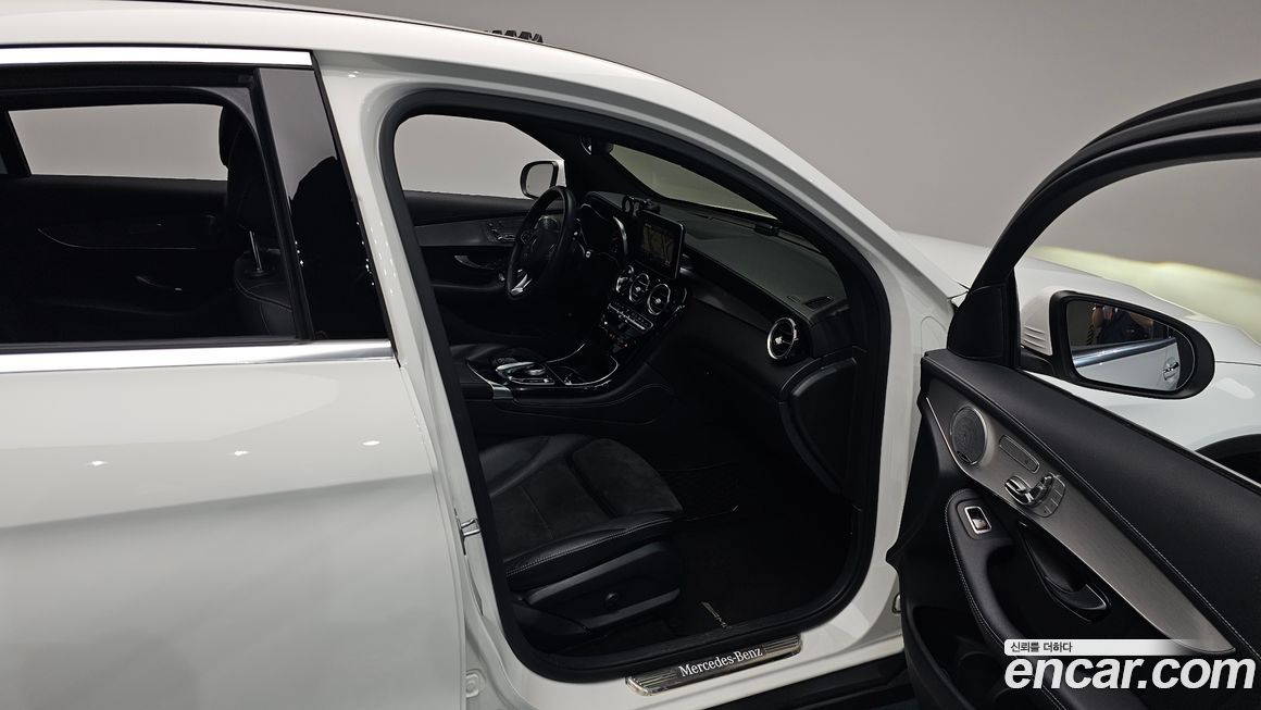 Mercedes-Benz GLC-Class 2019