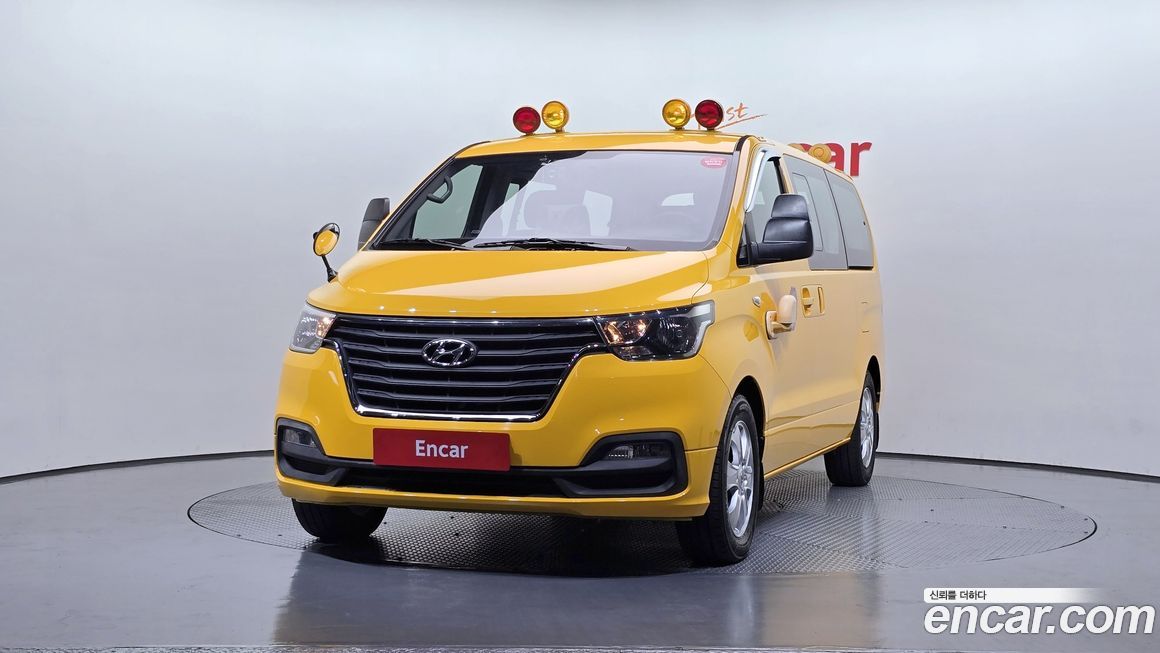 Hyundai Starex 2019