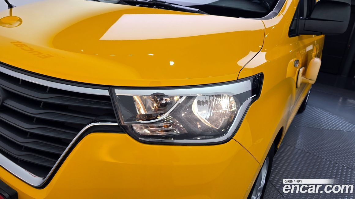 Hyundai Starex 2019