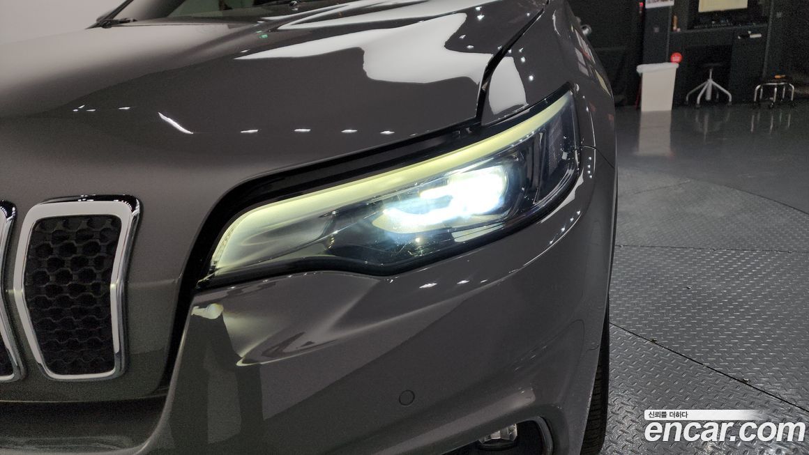 Jeep Cherokee 2021