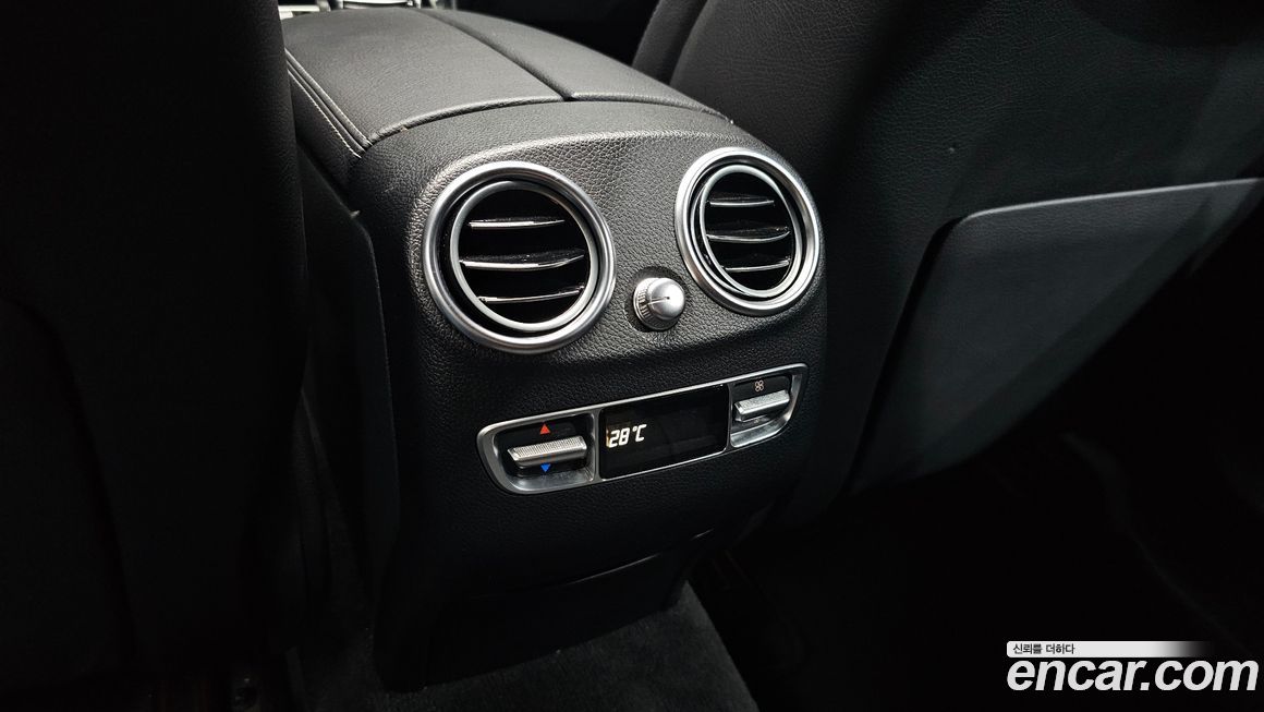 Mercedes-Benz GLC-Class 2019