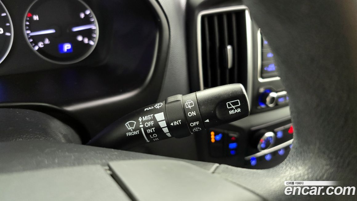 Hyundai Starex 2019