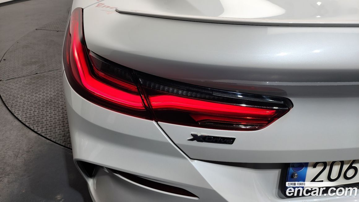 BMW 8-Series 2022