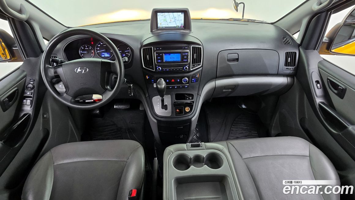 Hyundai Starex 2019