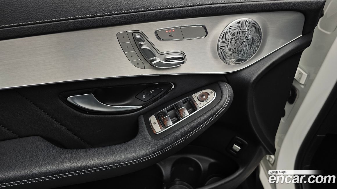 Mercedes-Benz GLC-Class 2019