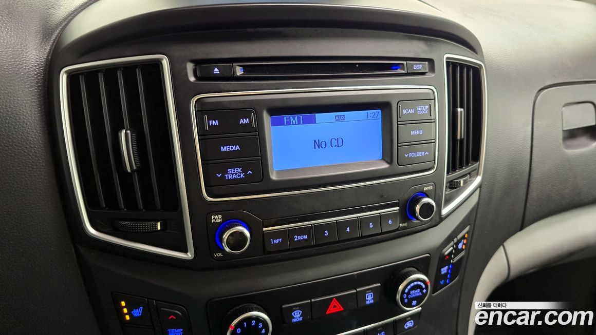 Hyundai Starex 2019