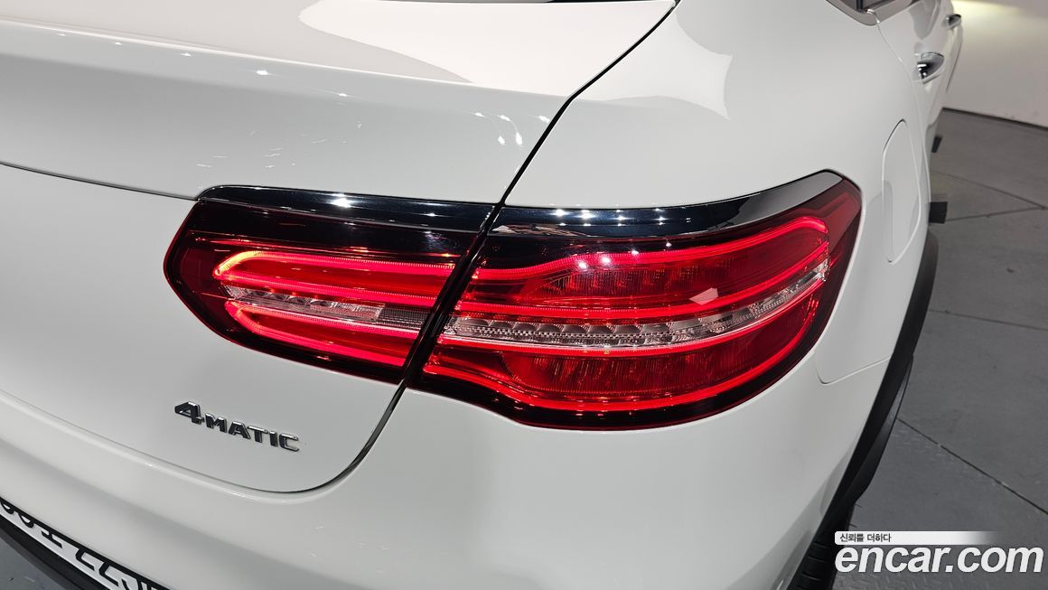 Mercedes-Benz GLC-Class 2019