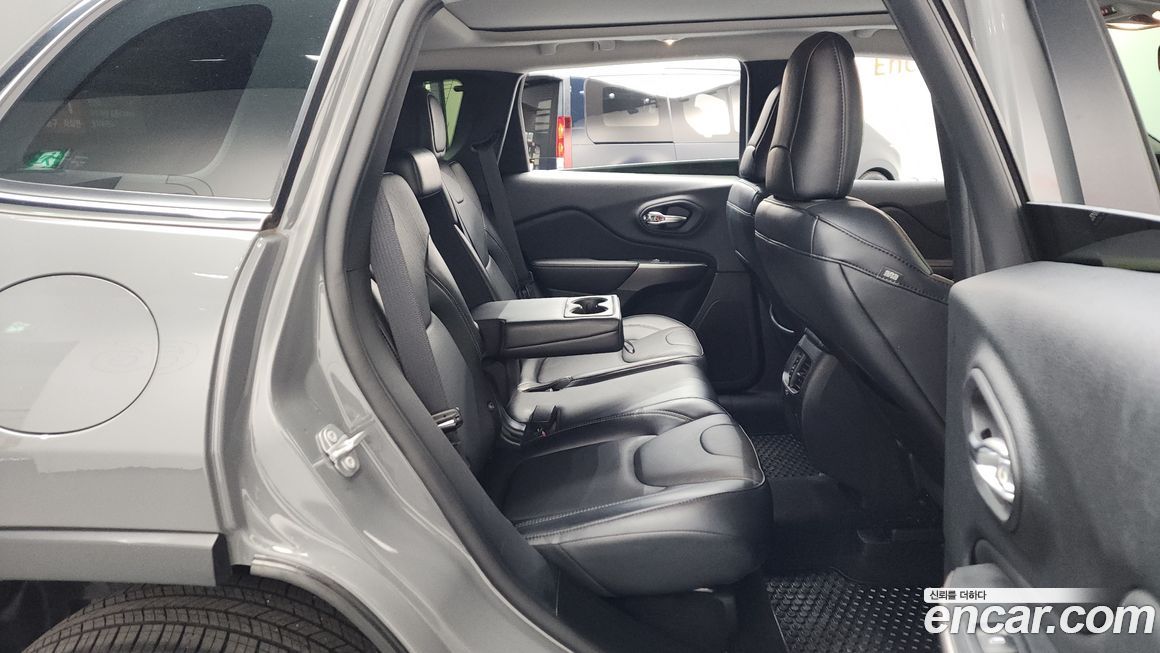 Jeep Cherokee 2021