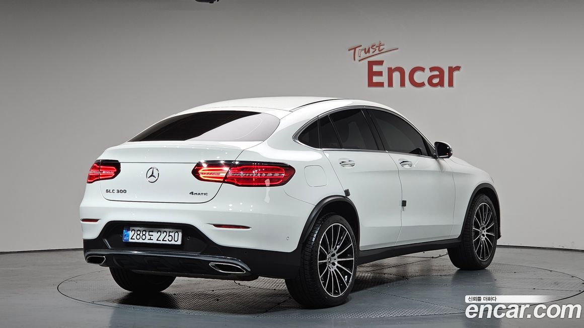 Mercedes-Benz GLC-Class 2019