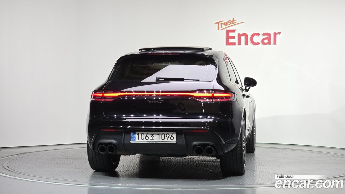 Porsche Macan 2024
