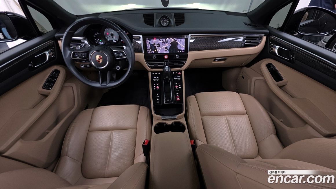 Porsche Macan 2024