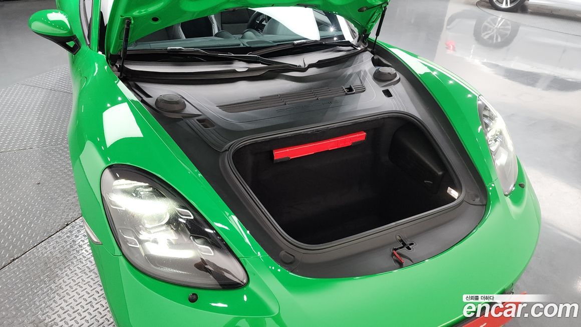 Porsche 718 2021