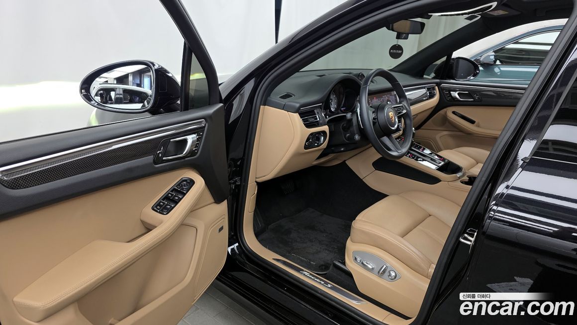 Porsche Macan 2024