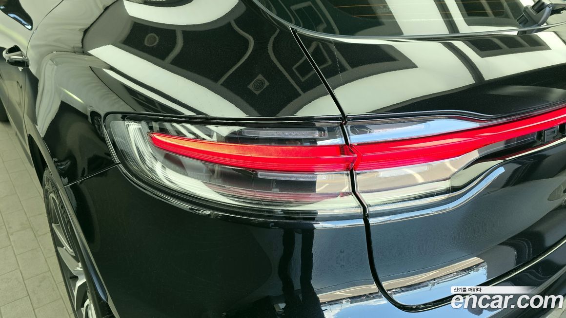 Porsche Macan 2024