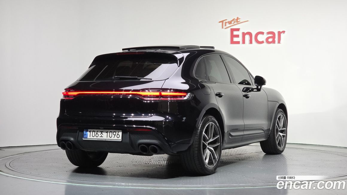Porsche Macan 2024