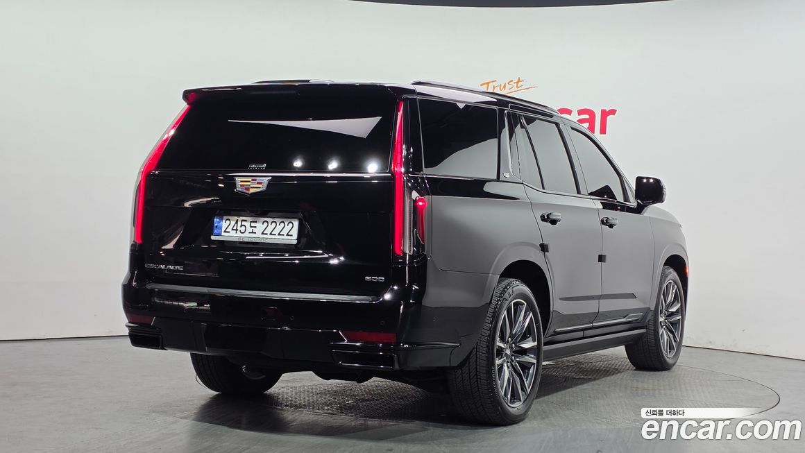 Cadillac Escalade 2023