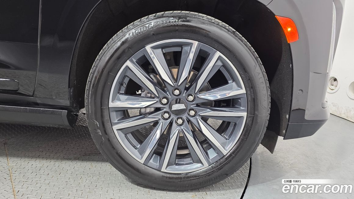 Cadillac Escalade 2023