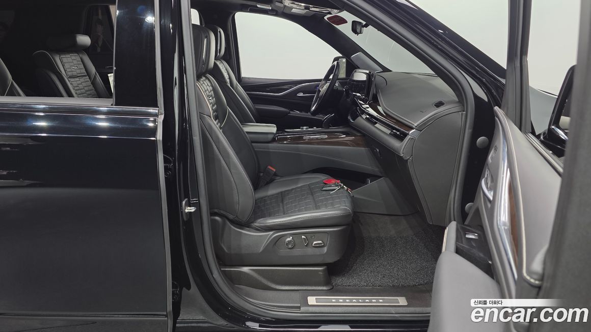 Cadillac Escalade 2023